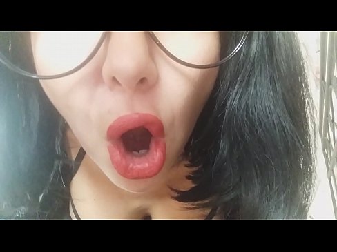 ❤️ Amor, la teva madrastra no et deixarà anar a l'escola avui... Et necessito massa... Porno a nosaltres