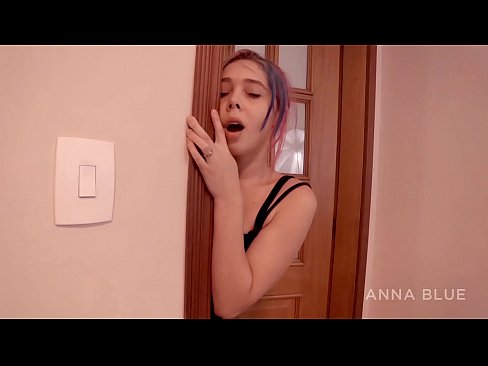 ❤️ Vaig tornar al meu germà. Vaig tenir sexe amb la seva xicota. retorn de lesbianes. Porno a nosaltres