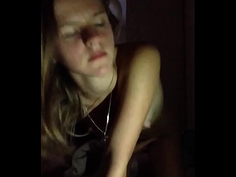 ❤️ Una noia es masturba i corre Porno a nosaltres